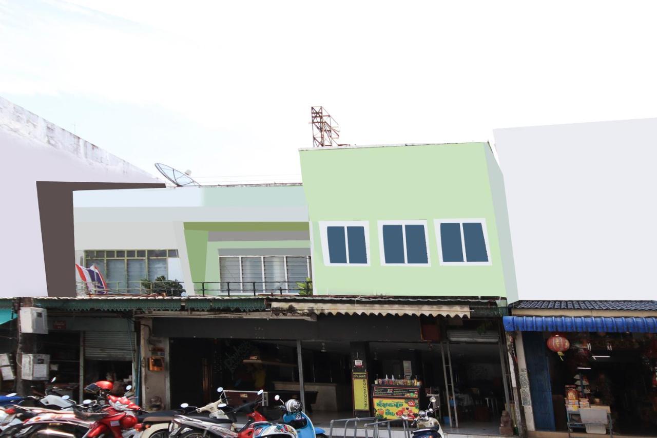 Oyo 1054 Phuket Backpacker Hostel Exterior photo